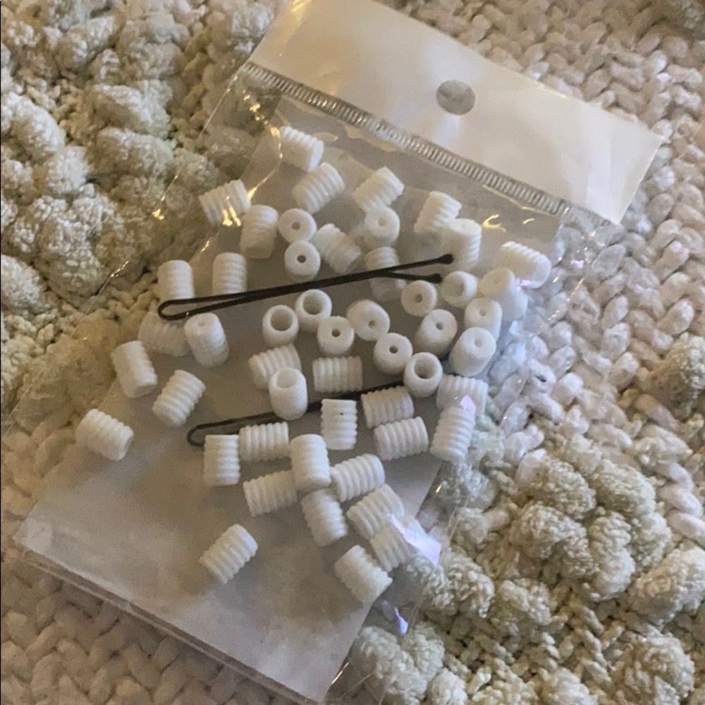 - Elastic cord locks for mask